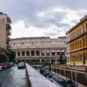 nastya-dulhiier-SGGrN8c_09A-unsplash Рим